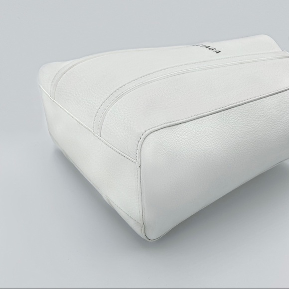 Balenciaga Everyday XXS Tote bag - Picture 4 of 10